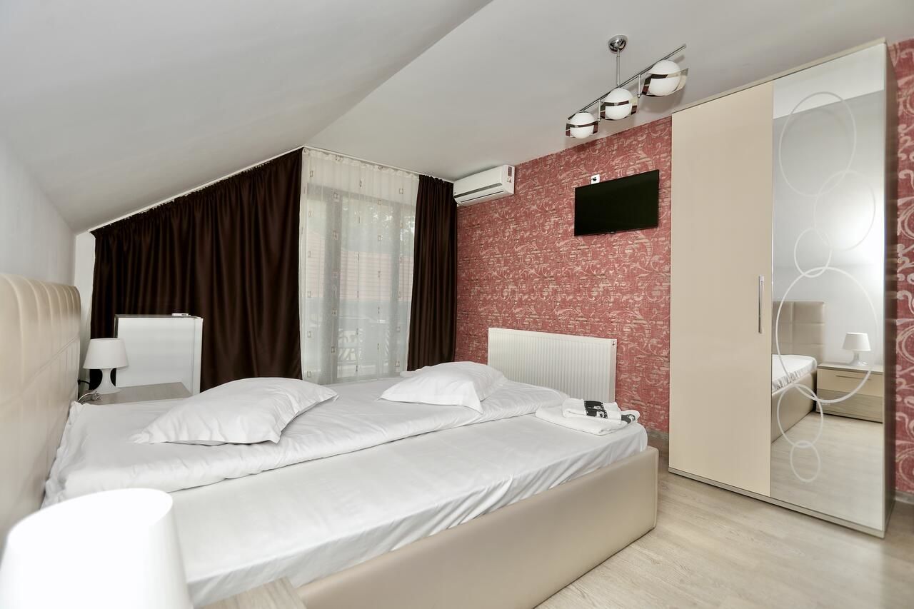 Гостевой дом Casa Golopența Бэиле-Еркулане-29