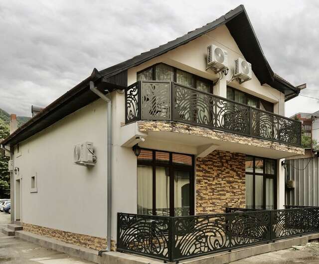 Гостевой дом Casa Golopența Бэиле-Еркулане-22